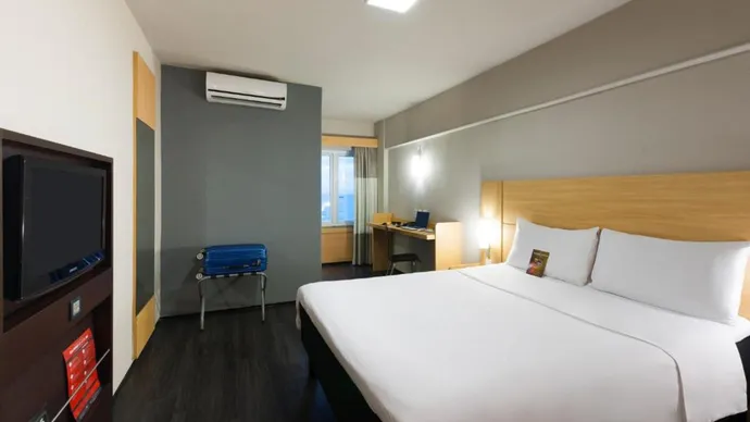 ibis1