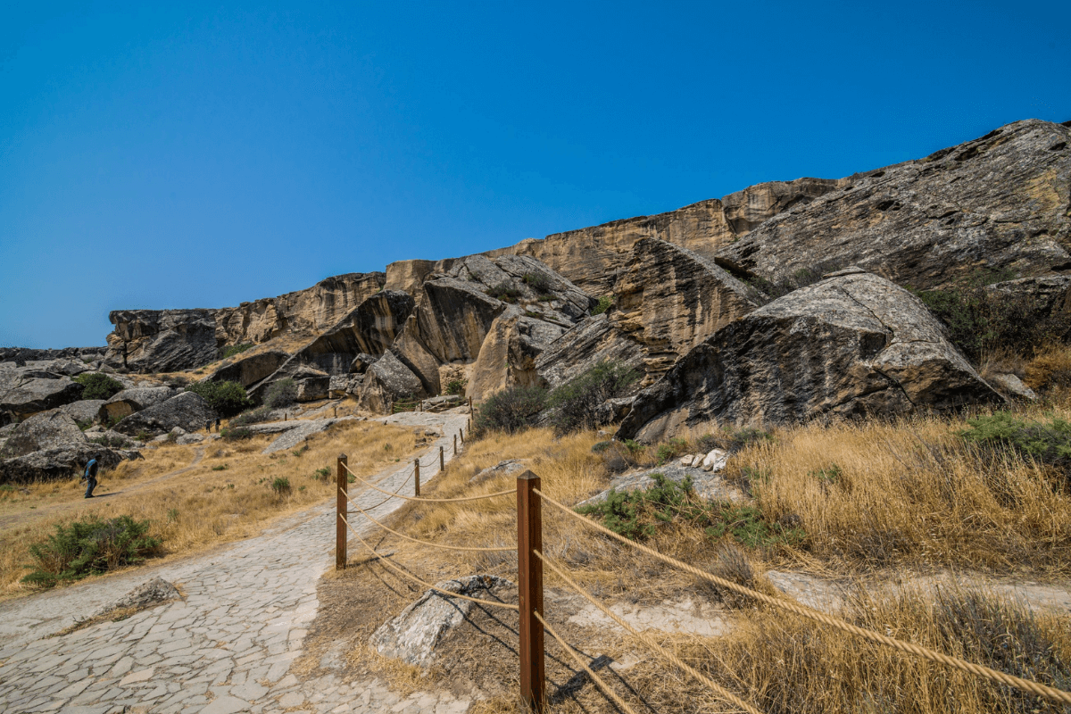 gobustan18
